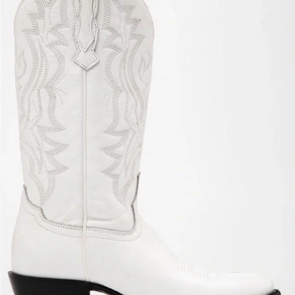 SHYANNE WOMEN'S BLANCA WESTERN BOOTS - ROUND TOE size 8.5 - Picture 6 of 9